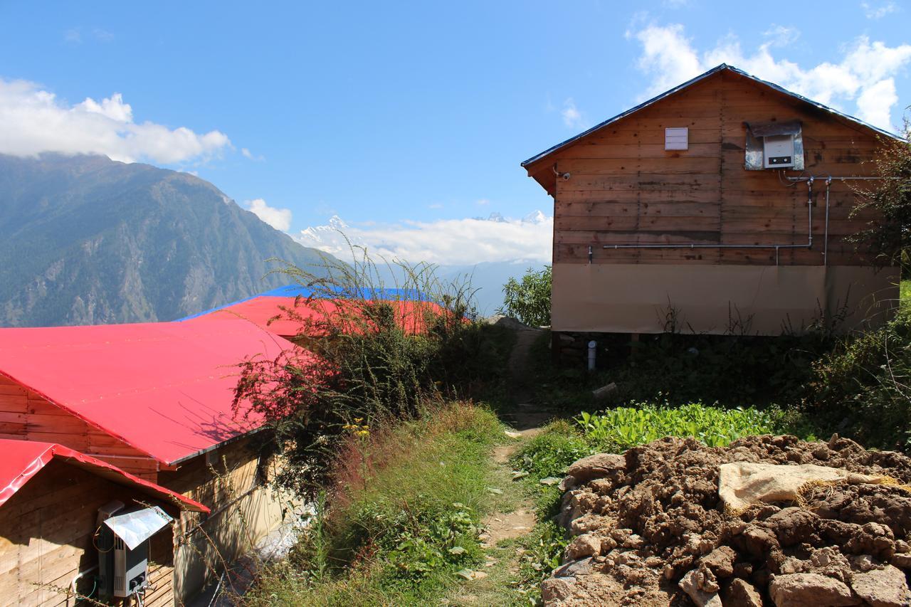 Blue Poppy Resorts Joshīmath Exterior foto